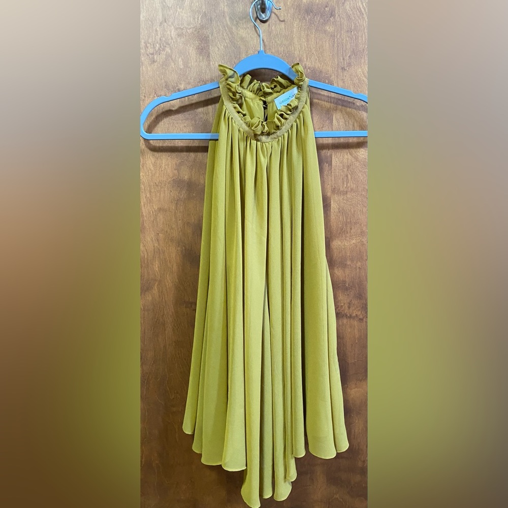 Women’s Gibson Latimer high next tie back flowy top